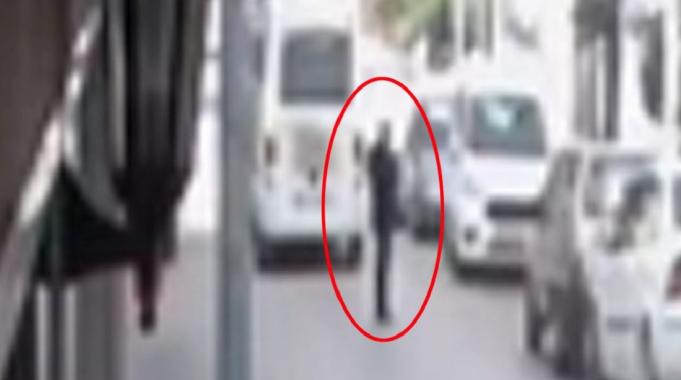 Burdur&#039;da korkunç kaza: Geri giderken ezdiği kadının üzerinden geçti