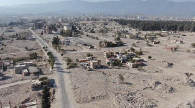 Depremin enkaza çevirdiği Hatay'da yeni yıl dileği: Eski günlere dönmek...