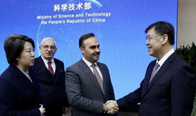 Fatih Kacır’ın Çin temasları sürüyor: Teknoloji alanında iş birlikleri yapılacak