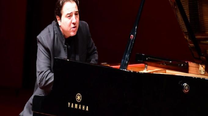 Fazıl Say, Cem Adrian'ın geçmişini anlattı: Tarot falı bakarak para kazanıyordu