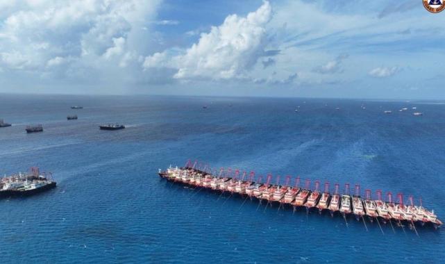 Filipinler: Kara suları yakınında 135'ten fazla Çin gemisi tespit ettik