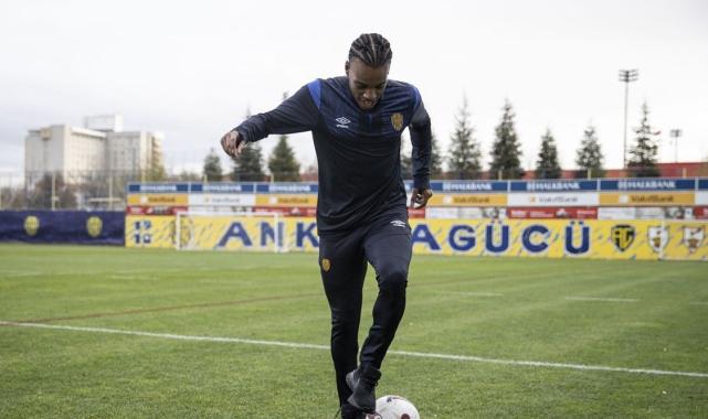 Garry Rodrigues: Beşiktaş'a çok iyi hazırlandık