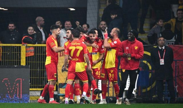 Göztepe, Eyüpspor'u beş golle geçti!