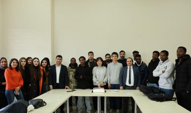 Güney Koreli kadın, hayran kaldığı Diyarbakır’da yaşamak için Türkçe öğreniyor