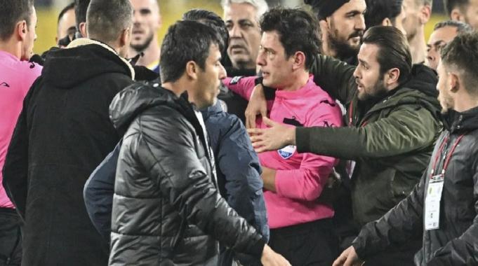 Hakem Meler'e ilk ziyaret Trabzonspor'dan!