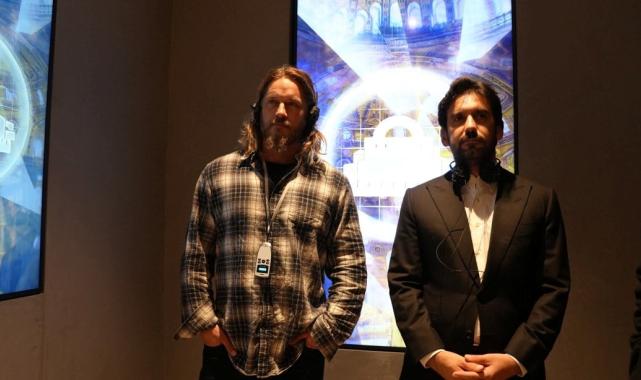 Hollywood yıldızı Travis Fimmel, Ayasofya'yı gezdi