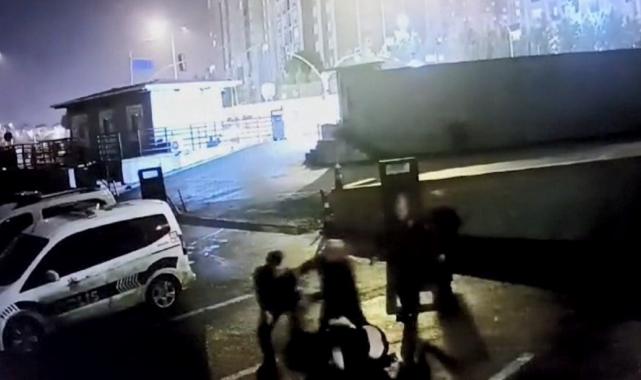 İstanbul'da gözaltına alınan şüphelinin polise kafa atıp kaçtığı anlar