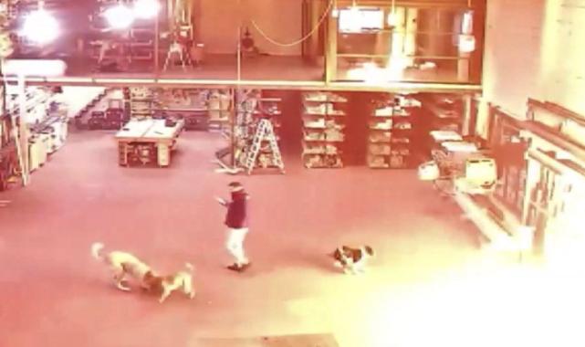 İstanbul'da sobaya tiner döktü: Ağır yaralandı