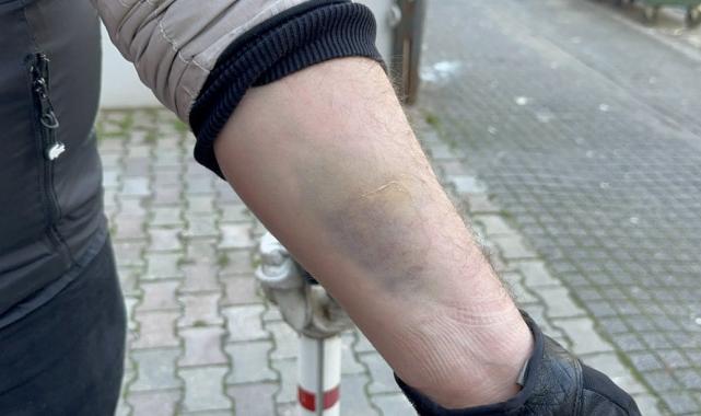 İstanbul'da sokak ortasında kurye şiddeti: Saldırı anı kamerada