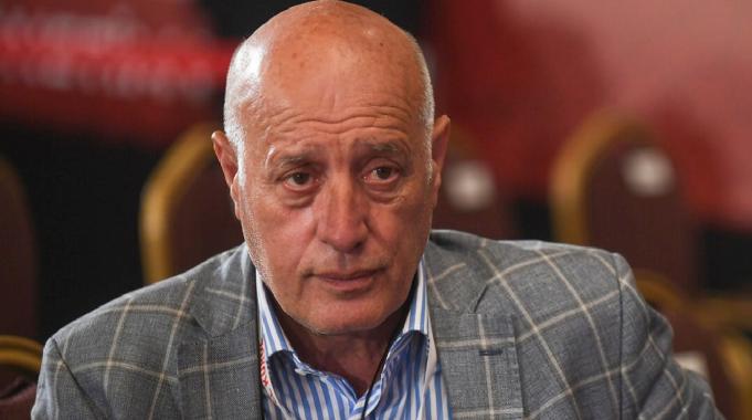 İstanbulspor Başkanı Ecmel Faik Sarıalioğlu: İsterlerse küme düşürsünler, yeter ki adalet olsun