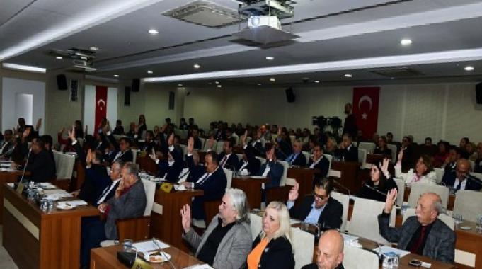 İzmir Karabağlarda&#039;da sel mağdurlarına nakdi yardım