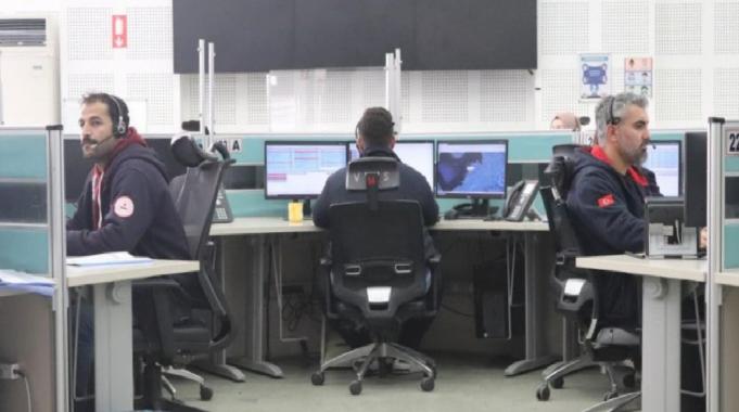 İzmir'de 112'ye gelen çağrılar pes dedirtti! "Bana büyü yapıldı"