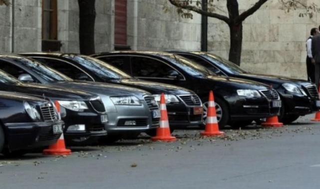 Kamuda araç tasarrufu: Eskiyi satmayana yeni araç yok