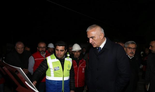 Mehmet Nuri Ersoy, Hatay'da tarihi yapılarla ilgili çalışmaları inceledi