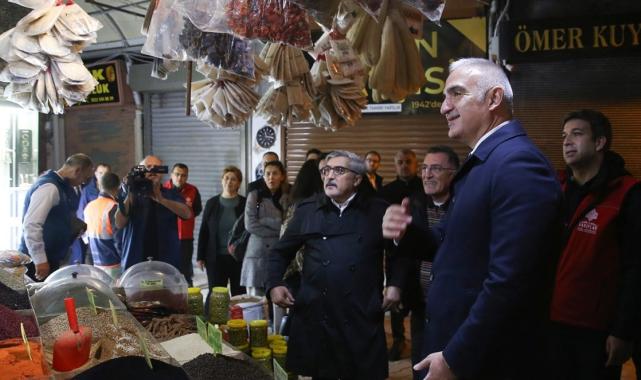 Mehmet Nuri Ersoy, Hatay'da tarihi yapılarla ilgili çalışmaları inceledi