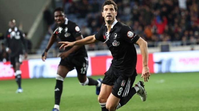 Salih Uçan: Zor bir süreçten geçiyoruz