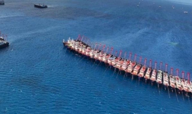 Filipinler: Kara suları yakınında 135'ten fazla Çin gemisi tespit ettik