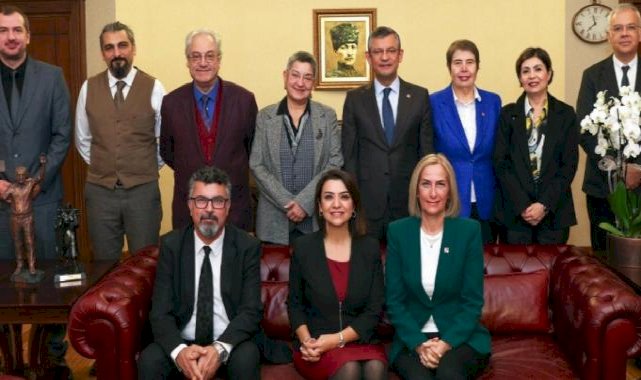 Özgür Özel'den Türk Tabipleri Birliği paylaşımı