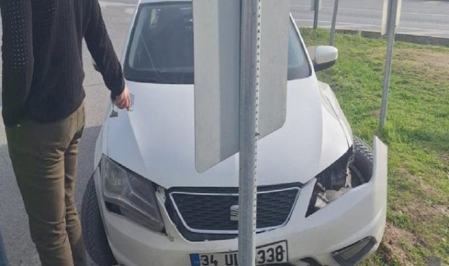 Sakarya'da hastaneye götürdüğü amcası fenalaşınca kaza yaptı: 1 ölü, 2 yaralı