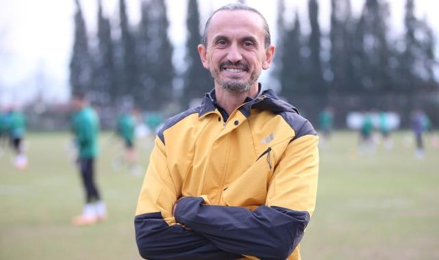 Tuncay Şanlı, Sakaryaspor'un başında mağlubiyeti unuttu