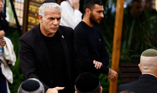 Yair Lapid: Netanyahu başbakanlığa devam edemez