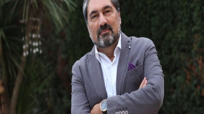 Yazar Erhan Kolbaşı&#039;ndan yaşadığımız evrene dair kitap: Mutatio