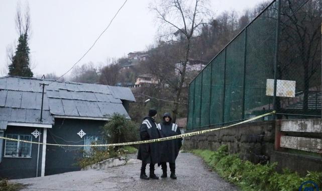 Zonguldak'ta heyelan bilançosu: 2 kişi kayıp, 21 yaralı! Arama çalışmaları sürüyor