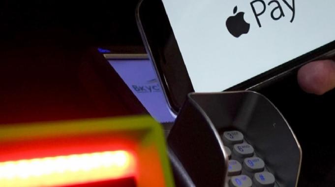 AB'nin istediği oldu: Apple, ödeme hizmetlerini diğer firmalara açacak