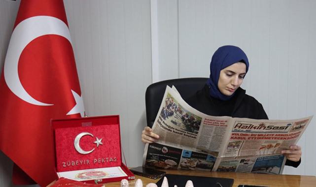 Adıyaman'da depremde kaybettiği babasının gazetesine sahip çıktı