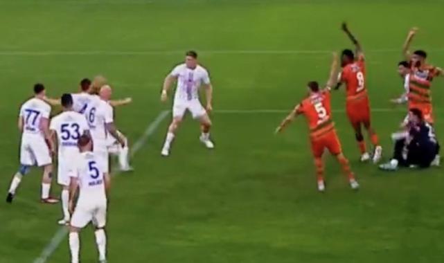 Alanyaspor, Rizespor'u geriden gelerek yendi! VAR'ın inceleme süresi damga vurdu