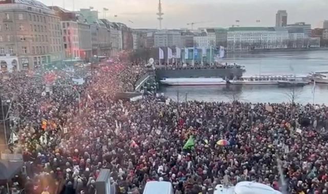 Almanya Cumhurbaşkanı Steinmeier'in aşırı sağ karşıtı gösterilere yorumu: Bizi cesaretlendiriyor