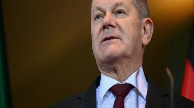 Almanya'da başbakan değişikliği söylentileri: Scholz'un yerine Pistorius gelebilir