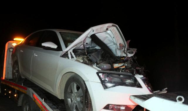 Antalya'da otomobil ile kamyonetin çarpıştığı kazada 1 kişi öldü