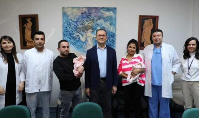 Aynı damarları paylaşan ikizler, anne karnında ameliyatla sağlıklarına kavuştu