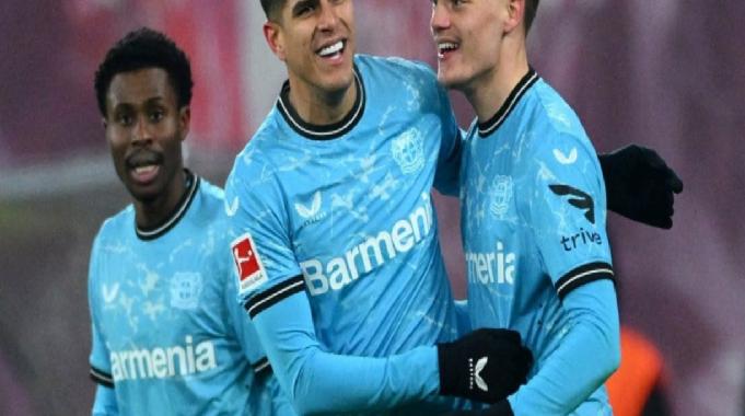 Bayer Leverkusen, Leipzig karşısında son dakikada galibiyete uzandı