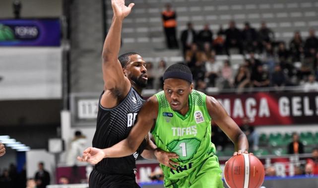 Beşiktaş, TOFAŞ'ı mağlup etti