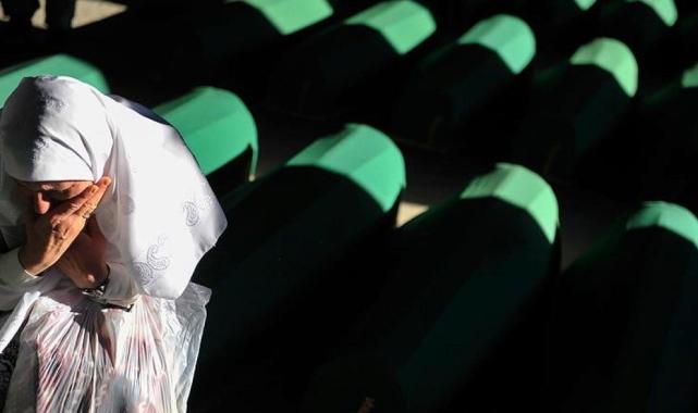 Bosna Hersek'te bir evin bahçesinde bulunan kemikler soykırım kurbanlarına ait çıktı