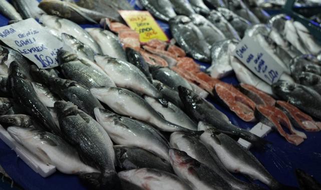 Bursa'da kötü giden hava şartları balık fiyatlarını artırdı
