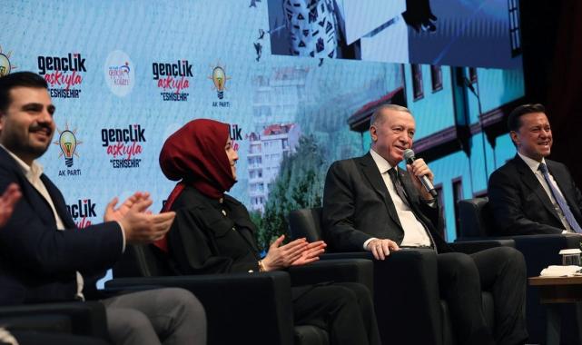 Cumhurbaşkanı Erdoğan'dan muhalefete 'turistik gezi' tepkisi