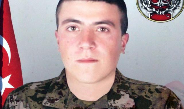 Doğum gününe 5 gün kala şehit oldu: Piyade Sözleşmeli Er Emrullah Gülmez son yolculuğuna uğurlandı