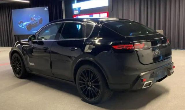 Elektrikli Porsche Macan yakında geliyor: İşte özellikleri