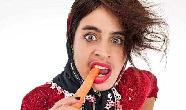 Estetik yaptırmaya doymayan Büşra Pekin'in yeni operasyonu! Yüzü inceldi