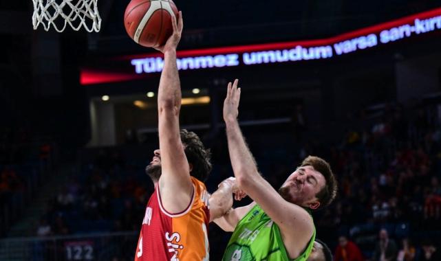Galatasaray, TOFAŞ'ı farklı yendi