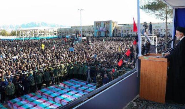 İran Cumhurbaşkanı Reisi: Şehitlerimizin intikamını alacağız
