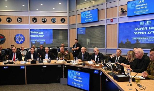 İsrail Savaş Kabinesi'nde kavga! Bağırış sesleri odadan dışarıya taştı