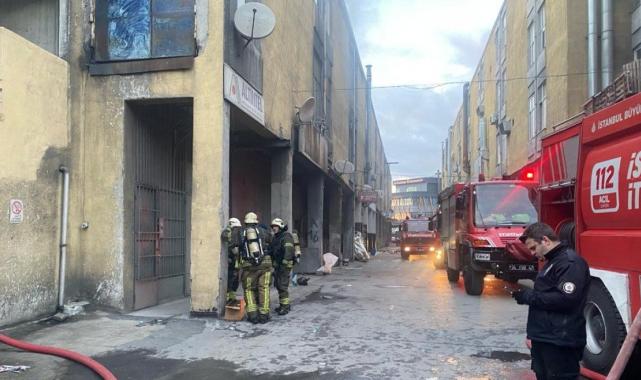 İstanbul'da kolonya atölyesinde yangın! 5 işçi mahsur kaldı