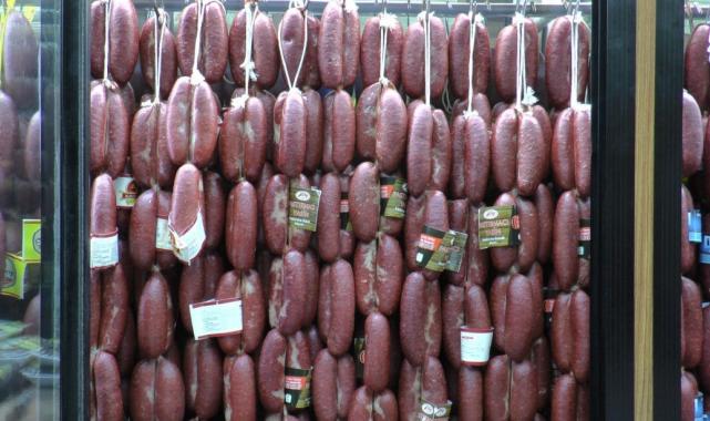 Kayseri'de kayak sezonu pastırmacılara yaradı