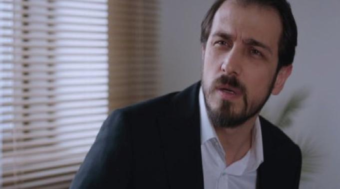 Kızılcık Şerbeti Mustafa&#039;nın inanılmaz değişimi! &quot;Playboy zamanları...&quot;