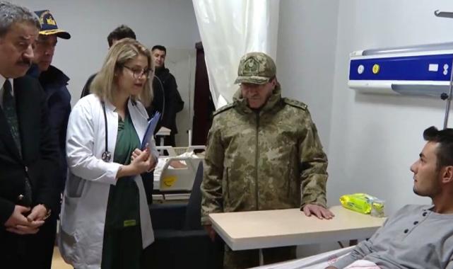 Kuvvet Komutanları'ndan yaralı askerlere ziyaret