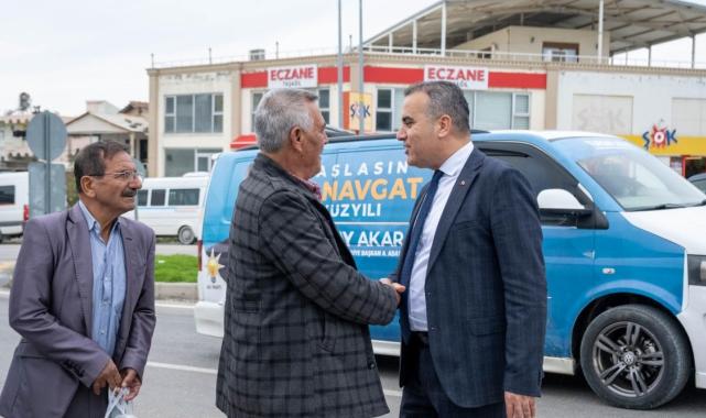 Manavgat’ta ibre Turgay Akar’ı gösteriyor